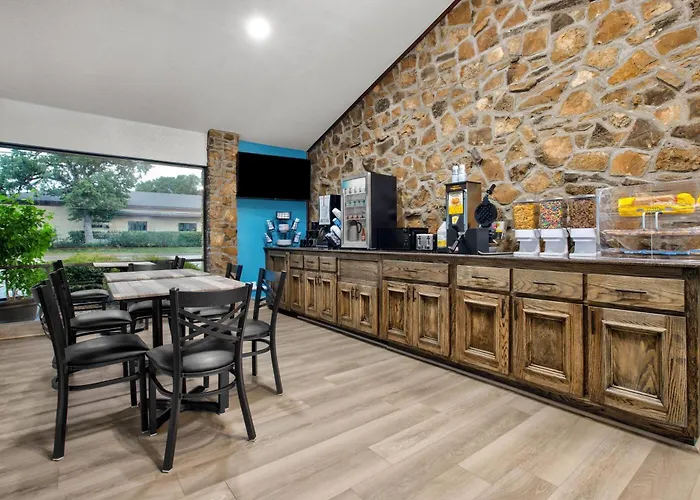 Days Inn By Wyndham Gatesville