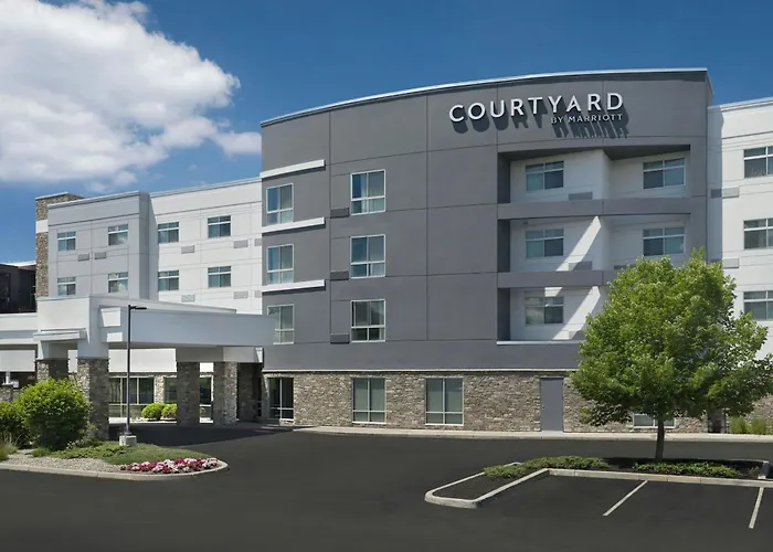 Courtyard By Marriott Schenectady At Mohawk Harbor