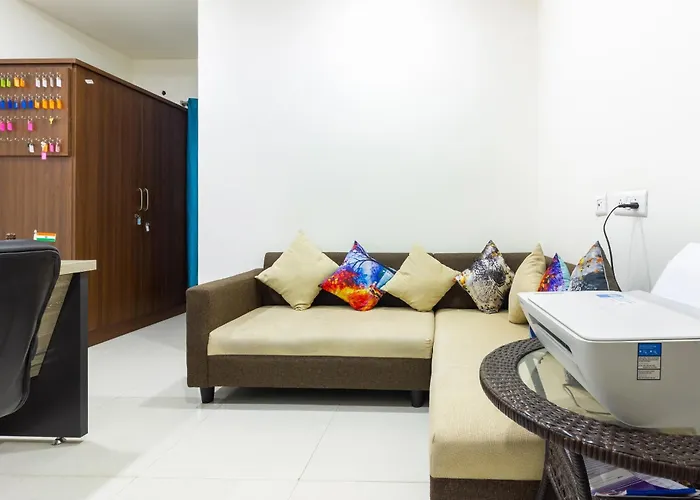 Super Hotel O Qualia Inn Kondapur Near Botanical Garden