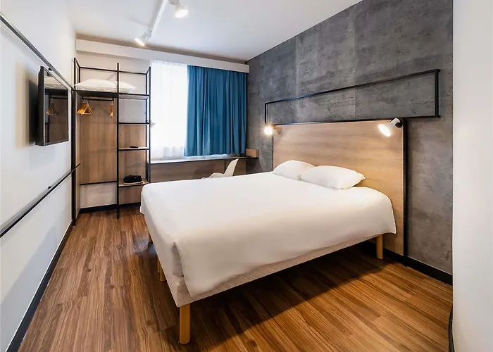 Ibis Marseille Marignane Technopole