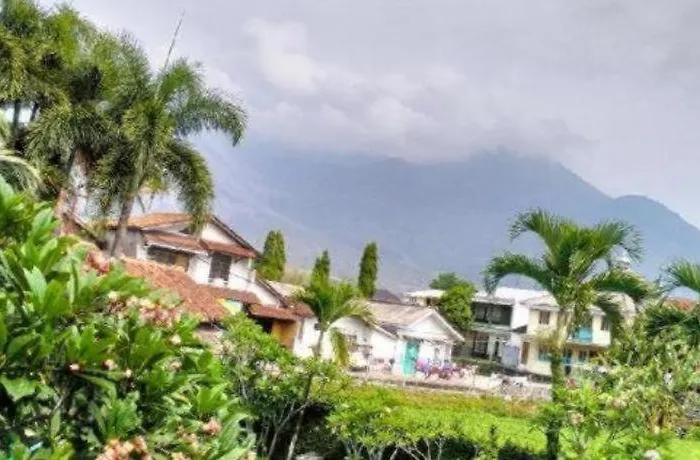 Hotel Augusta Garut