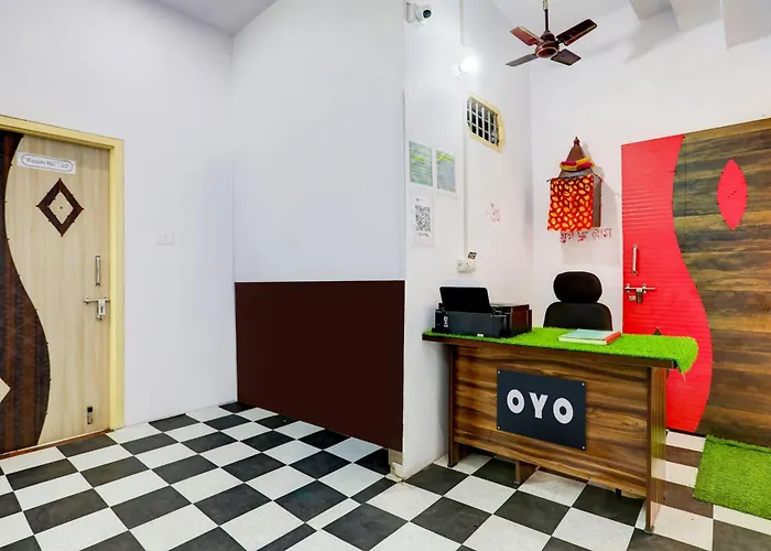 Hotel O Golden Guest House