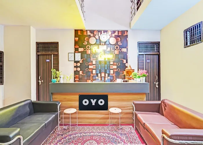 Hotel O Four Square Guest House
