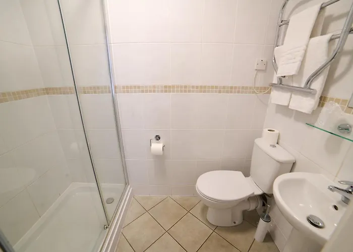 Rooms At 95 Long Street