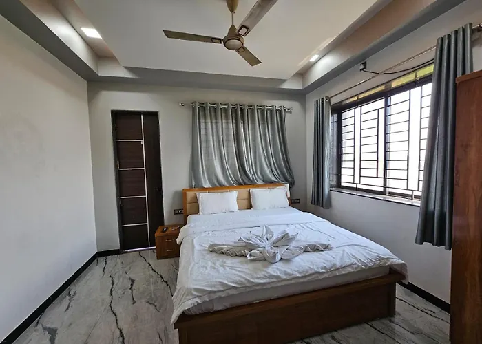 Hotel Pooja Inn Pandharpur