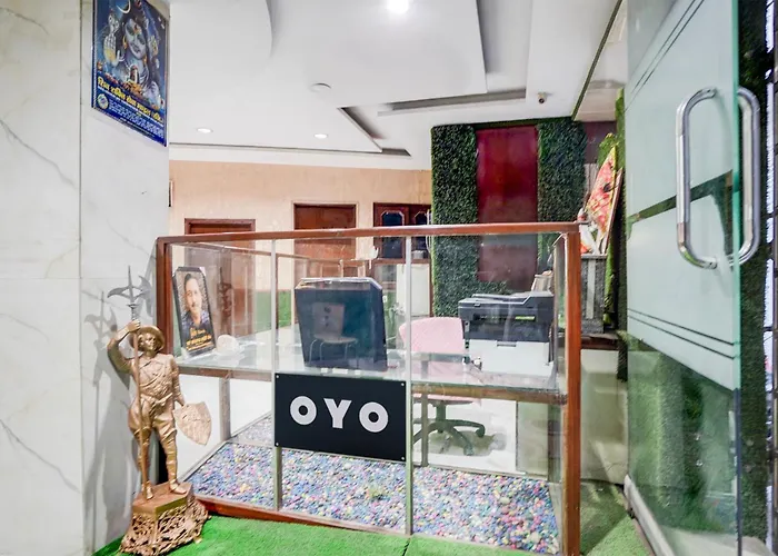 Hotel O A - One Guest House