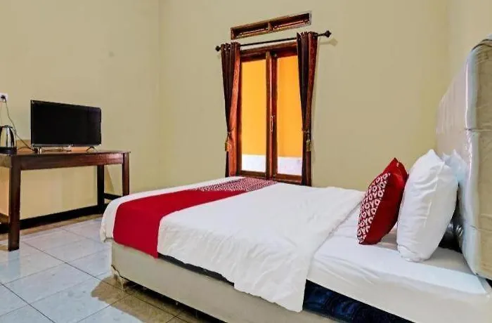Hotel O Artana Bed And Breakfast.Nearsitu Cileunca
