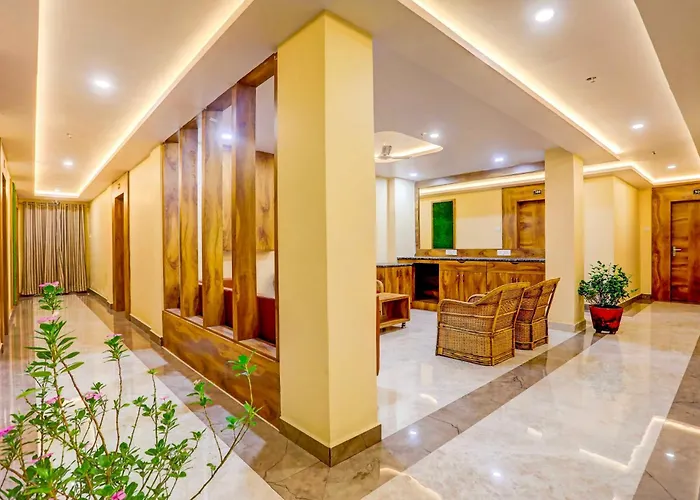 Super Townhouse Oak Dhanbad Central Near Golf Ground