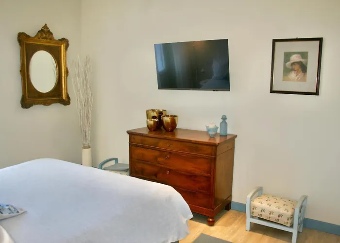 Villa Marina Como Boutique B&B & Apartments