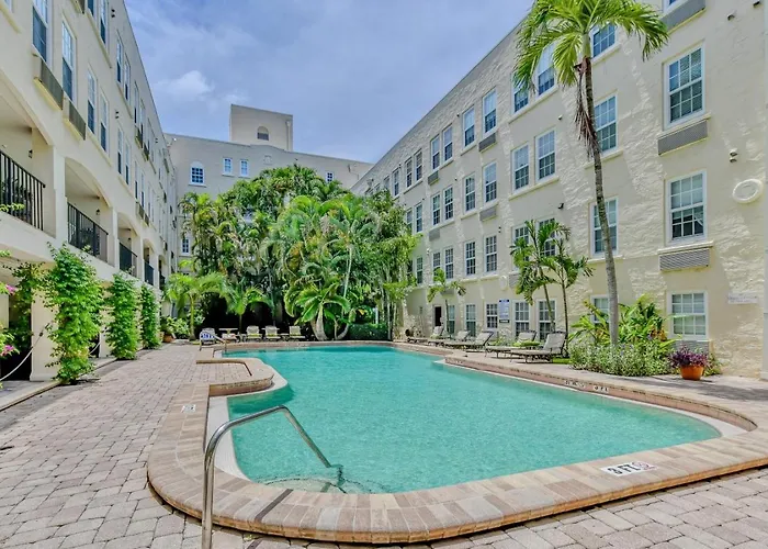 1Br Retreat With Private Terrace