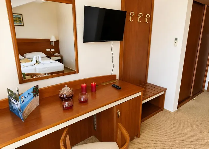 Hotel Neptun Gradac