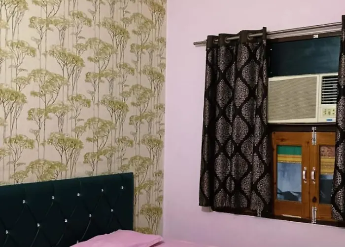 Rajwada Hotel