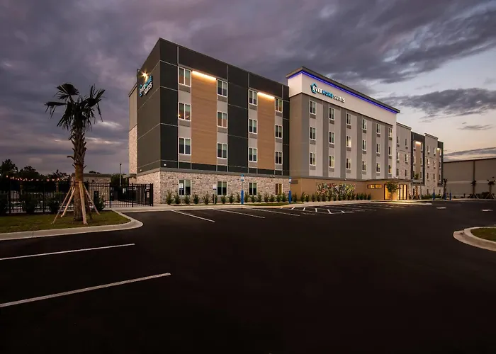 Everhome Suites Panama City Beach - 30A