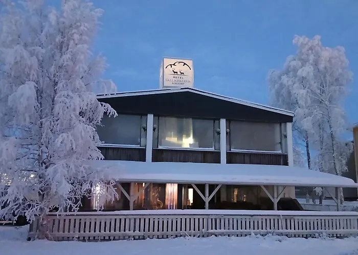 Hotel Sallavalkea & Resort