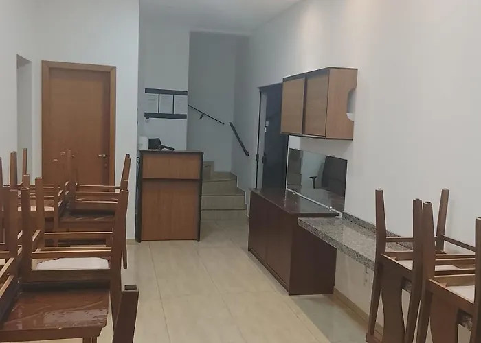 Al&V Hotel
