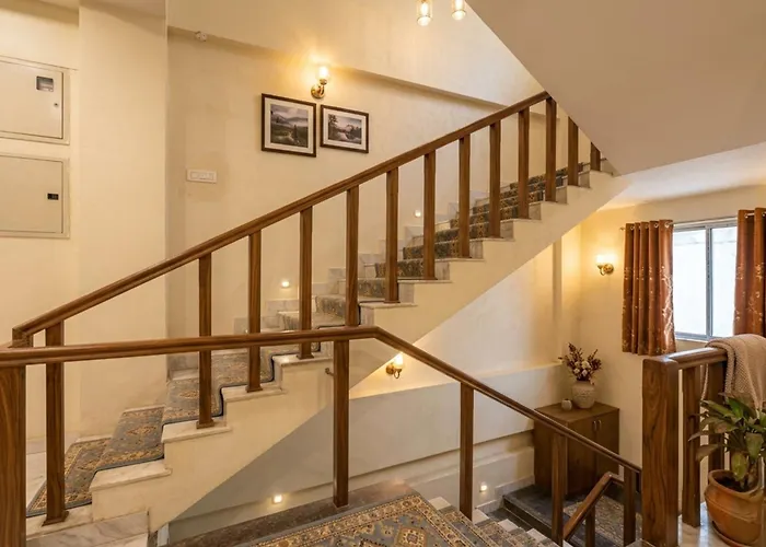 Hotel Shumo Grand Khammam