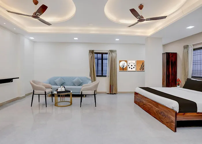 Townhouse Oak Karkamb Road Pandharpur Formerly Grand Residency