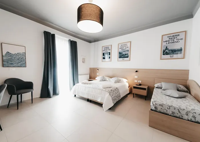 Sirenuse Suites Boutique ApartHotel RTA
