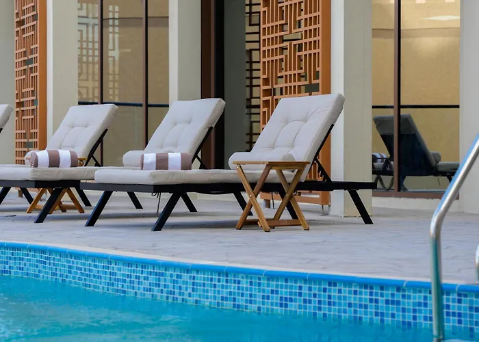 Golden Tulip Muscat The Village