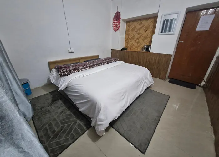 Himalaya Sadan