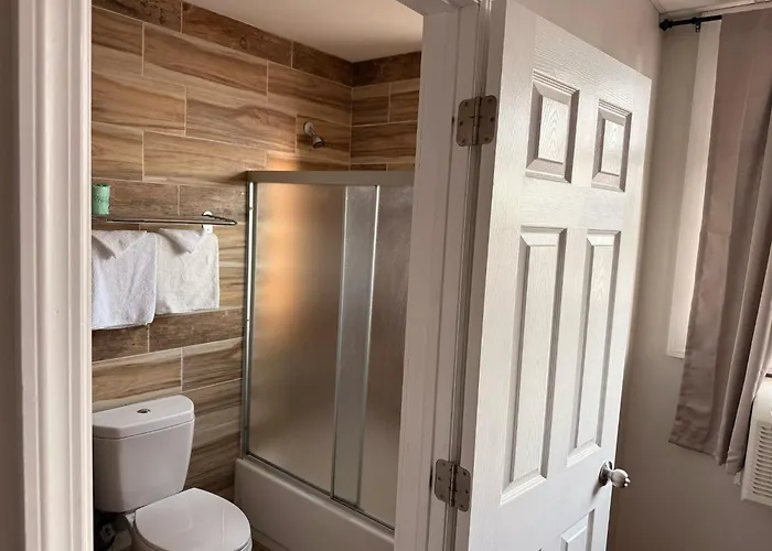 Haiban Hotel Jersey City -Journal Square