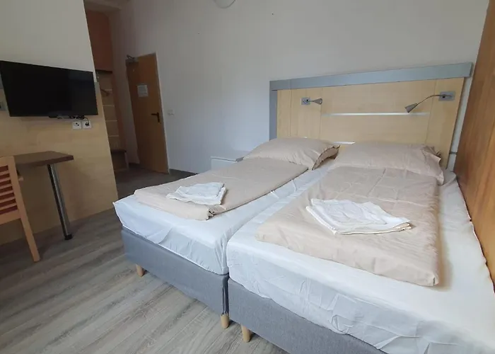 Hotel Moji 5 Solingen