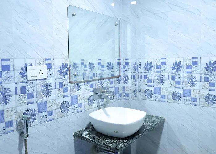 Luxury Rooms By Hotel Hari Palace