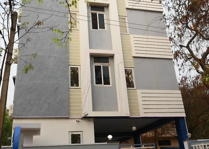 Hotel Ram Way