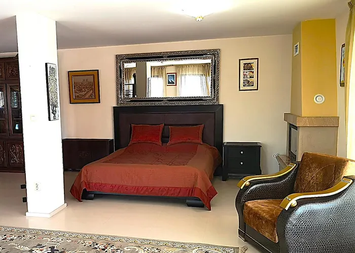 Villa Maria Revas