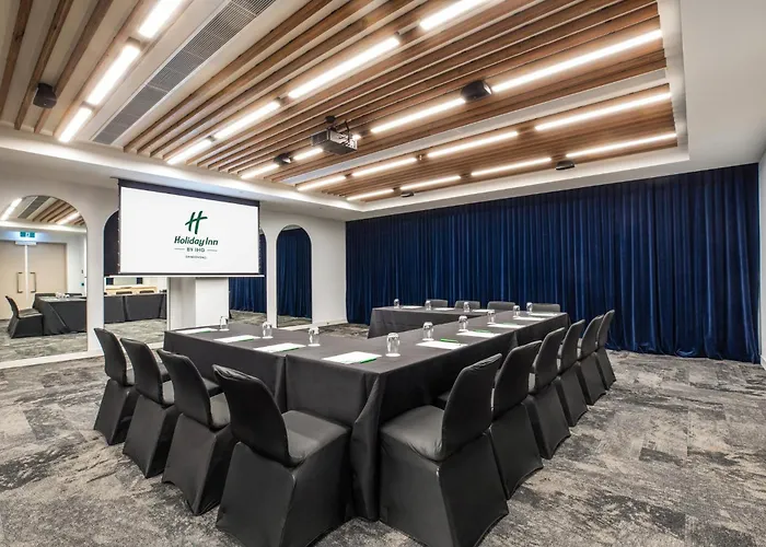 Holiday Inn Dandenong By Ihg