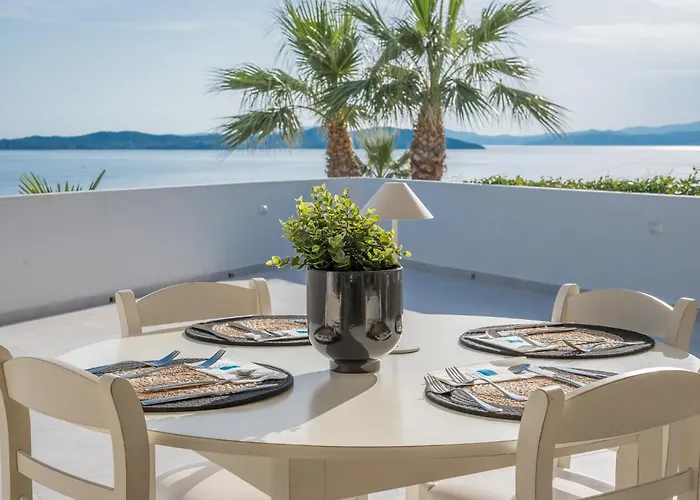 Akrathos Beach Hotel