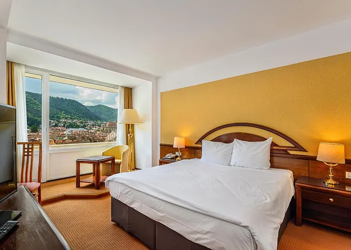Hotel Aro Palace