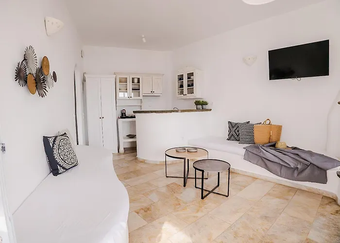 Onar Hotel & Suites