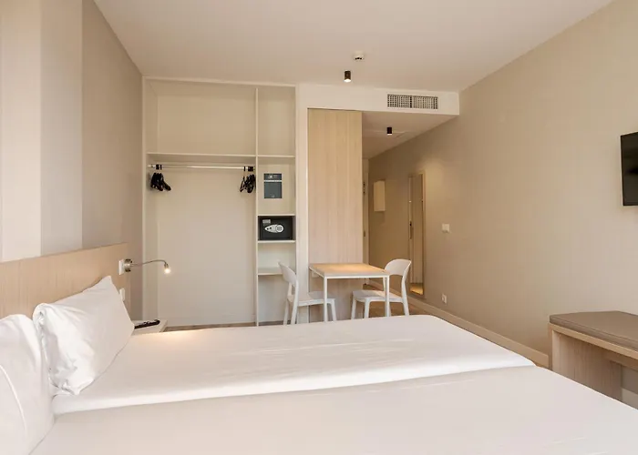 B&B Hotel Barcelona Sant Cugat