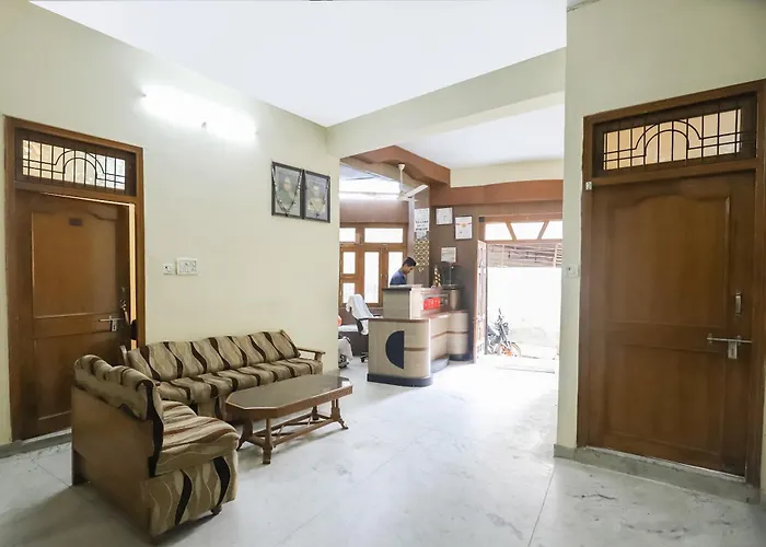 Hotel O Rishabh Guest House