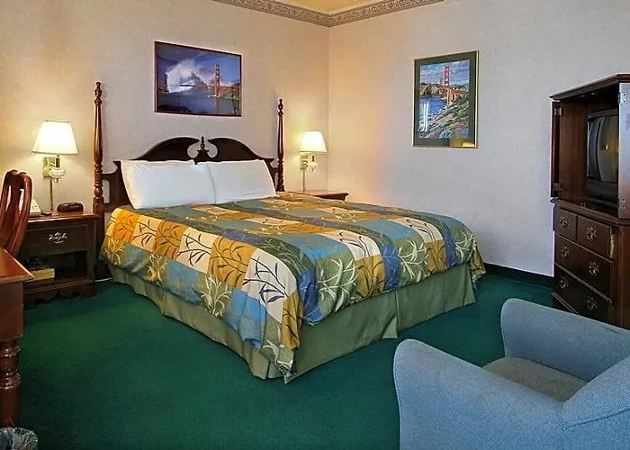 Francisco Bay Inn
