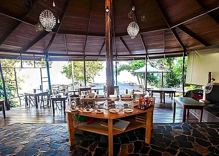 A-Na-Lay Resort