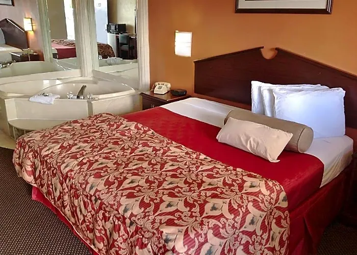 America'S Best Inn Warren Detroit