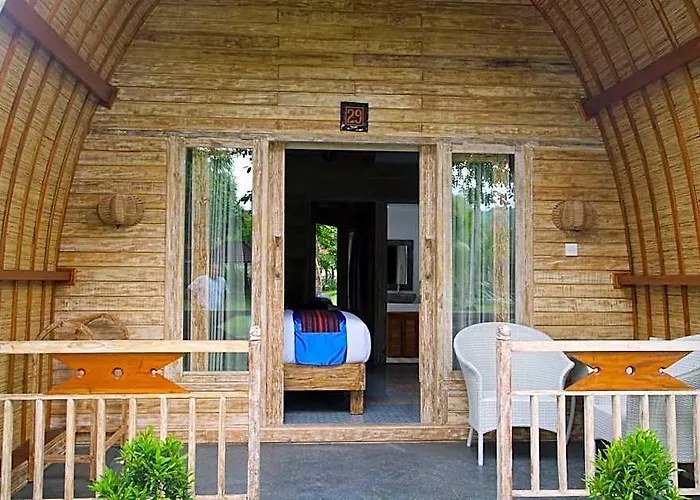 Puri Rinjani Bungalows