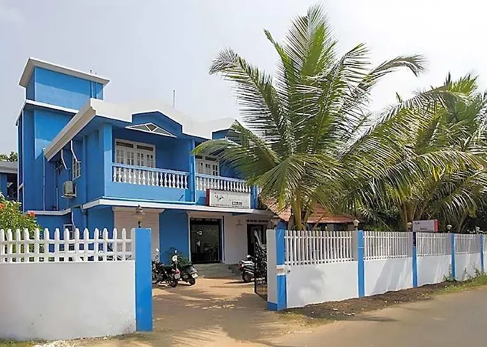 Veeniola Holiday Home
