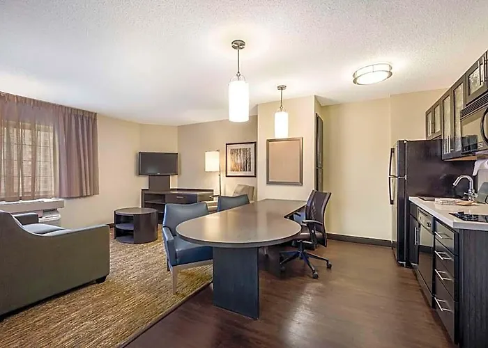 Sonesta Simply Suites Garden Grove Anaheim