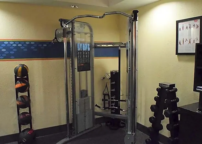 Baymont Inn & Suites By Wyndham The Woodlands