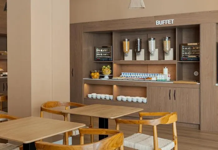 B&B HOTEL Lisboa Aeroporto