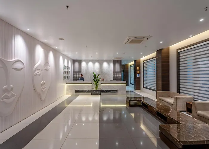 Econest Hotel