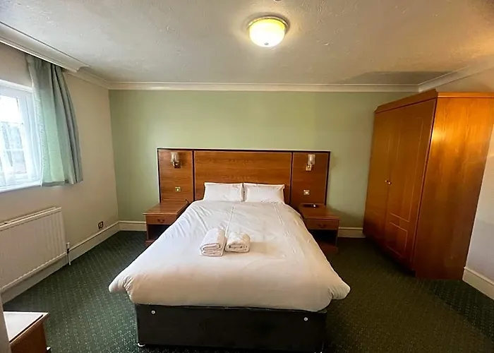 Rivenhall Garden Hotel