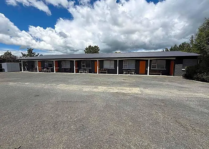 Lumsden Motel