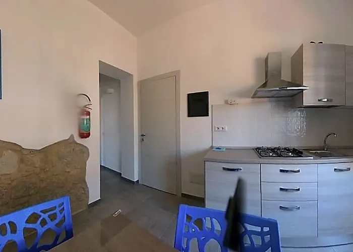 Charming Santantioco Apartment With 2-Way Air Con Uncovered Parking