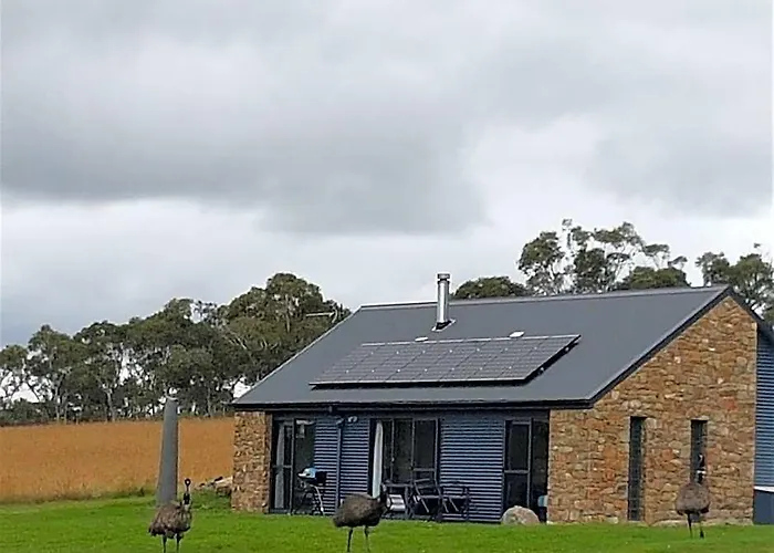 Touchdown Cottages