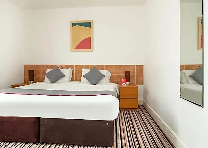 Commercial Hotel