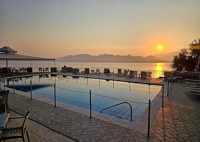 Sunrise Hotel Nikiana Lefkada